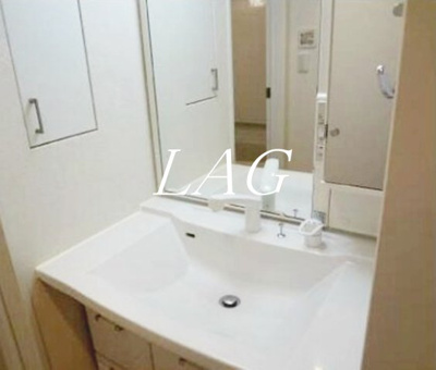 【洗面所】 | パークアクシス東十条 | 洗面台です。