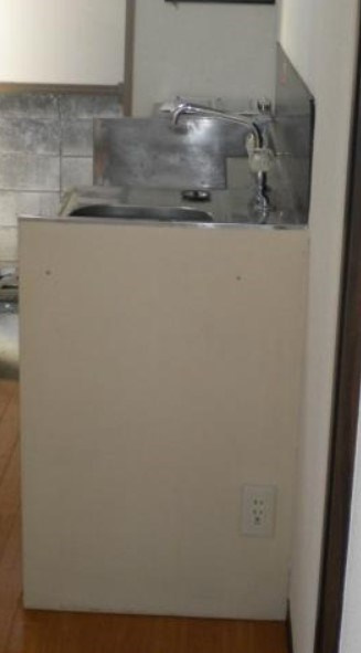 中野区野方１丁目のアパートのキッチン