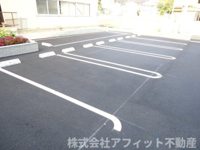 【駐車場】 | ラ・カーサ・フェリーチェ