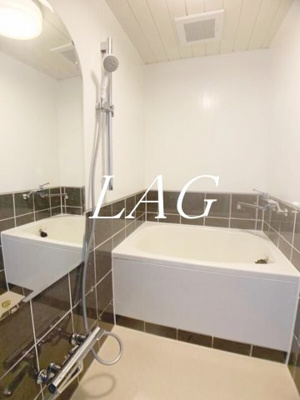 【浴室】 | アパートメント麻布 | お風呂です。