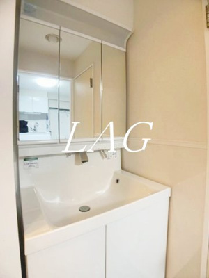 【洗面所】 | アパートメント麻布 | 洗面台です。