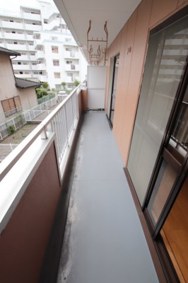 【バルコニー】 | サンモール金剛