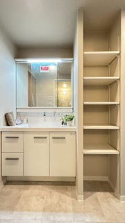 【独立洗面台】 | リーデンススクエア豊中大黒町