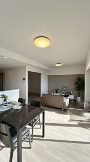 【居間・リビング】 | リーデンススクエア豊中大黒町