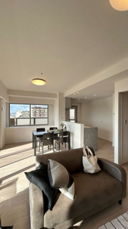 【ダイニング】 | リーデンススクエア豊中大黒町