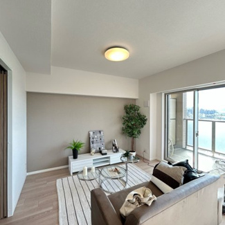 【居間・リビング】 | リーデンススクエア豊中大黒町