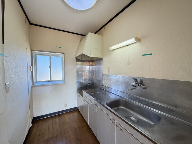 荒尾市蔵満の一戸建てのキッチン