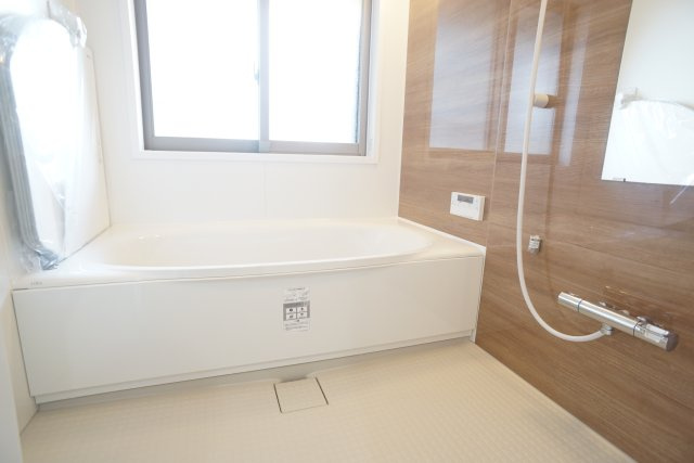 ジオ宝塚ブリアンセーヌの浴室