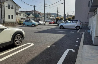 【駐車場】