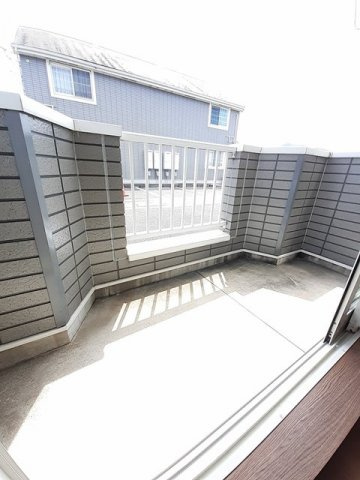 パインヒル石井　Ａのバルコニー|バルコニーからの眺めを楽しみながら食事をしませんか