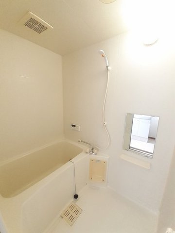 パインヒル石井　Ａの浴室|お風呂で日々の疲れを落としましょう