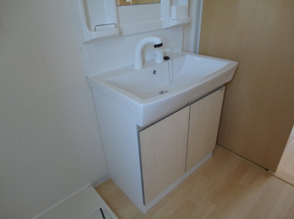 【洗面所】 | ヴィラ田中C | 洗髪洗面化粧台