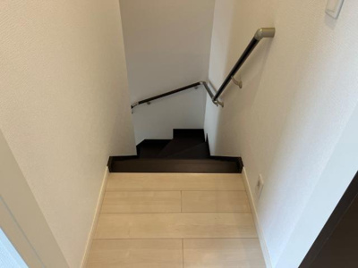 【その他】 | ファミーユコート | 室内階段