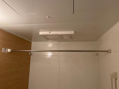 【設備】 | ファミーユコート | 浴室乾燥機