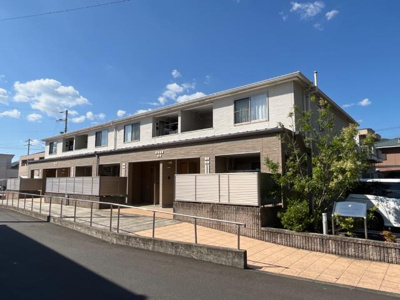 【外観】 | ファミーユコート | 外観写真（昼）