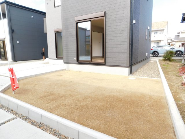 清須市春日上須ケ田の新築一戸建の庭|◇庭◇　　ガーデニングなどが楽しめる広々付き♪