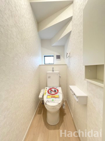 碧南市大浜上町第2　新築分譲住宅　＜2号棟＞のトイレ|１階トイレ