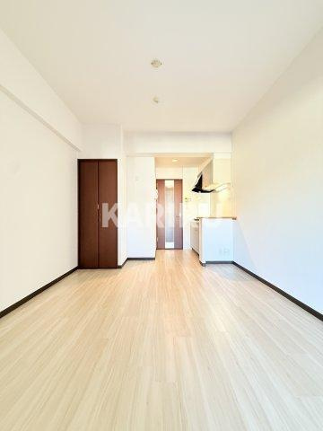 アーバンフラッツ城東の居間・リビング