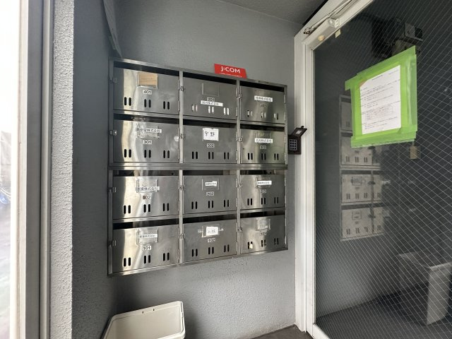 アスカ藤のエントランス