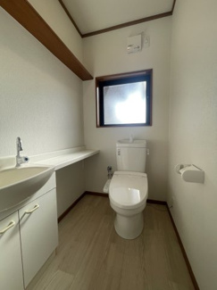 【トイレ】 | 古寺戸建 | トイレです