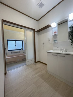 【独立洗面台】 | 古寺戸建 | 独立洗面化粧台付き