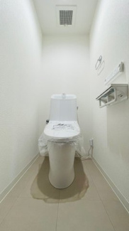 【トイレ】 | ライオンズマンション雲雀丘花屋敷 | トイレ