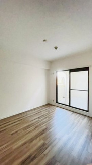 【寝室】 | ライオンズマンション雲雀丘花屋敷 | 洋室