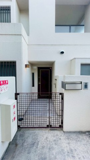 【玄関】 | ライオンズマンション雲雀丘花屋敷 | 玄関