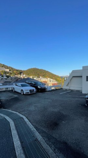 【駐車場】 | ライオンズマンション雲雀丘花屋敷 | 駐車場