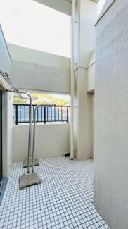 【その他】 | ライオンズマンション雲雀丘花屋敷 | 物干しスペース
