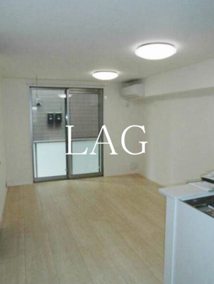 【居間・リビング】 | ラ・ベル・メール宮本 | 洋室です。