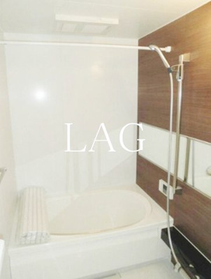 【浴室】 | ラ・ベル・メール宮本 | お風呂です。