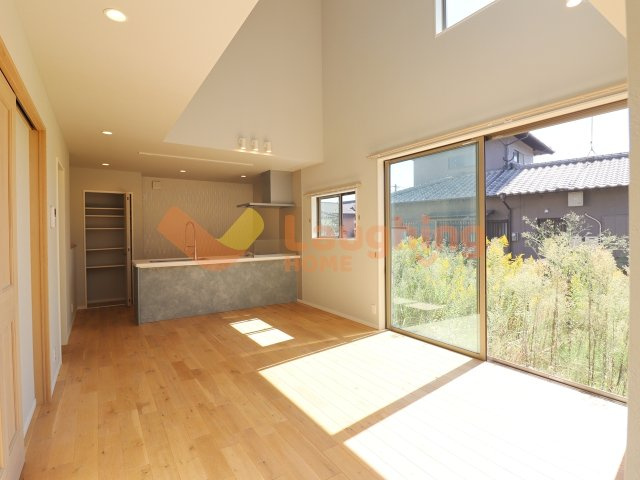 みやき町 大字 白壁 戸建の居間・リビング|使いやすい居間です