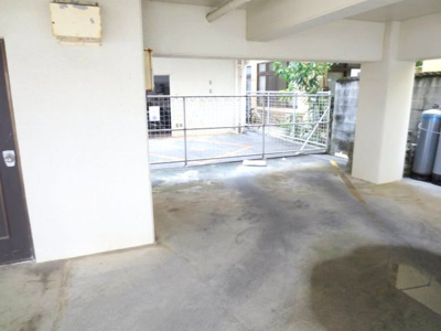 【駐車場】 | Gマンション