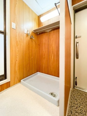 名谷８団地41号棟の脱衣所|洗濯機置場