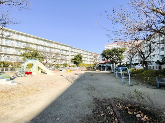 名谷８団地41号棟のその他|敷地内公園