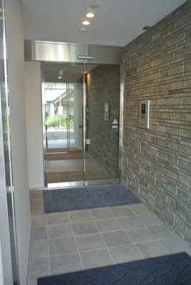 【エントランス】 | ロイヤルレジデンスMT