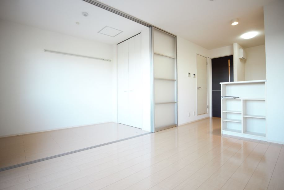 プロムナードⅡの居間・リビング