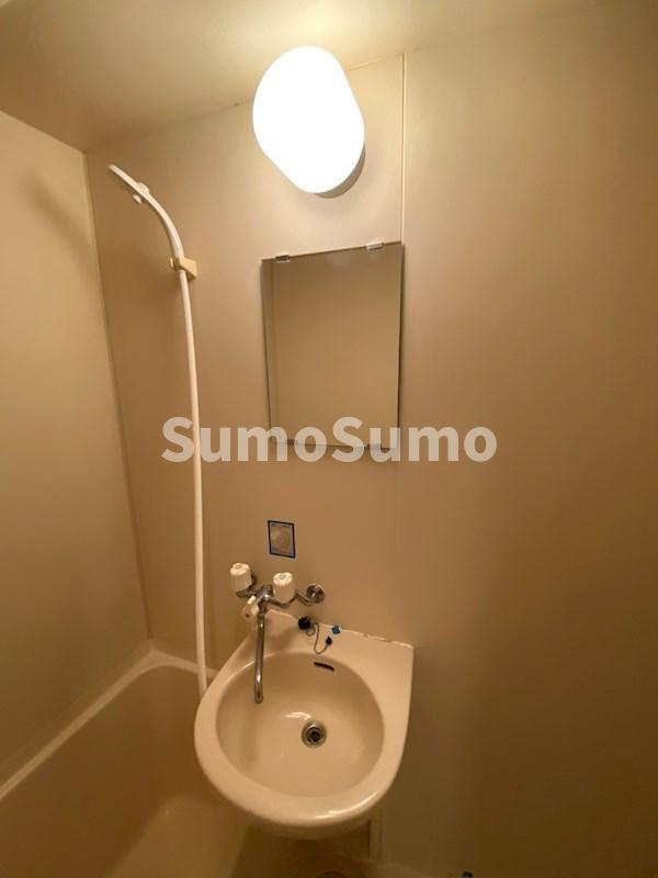 Aurora Court兵庫駅前の洗面所|忙しい朝には欠かせない洗面所です