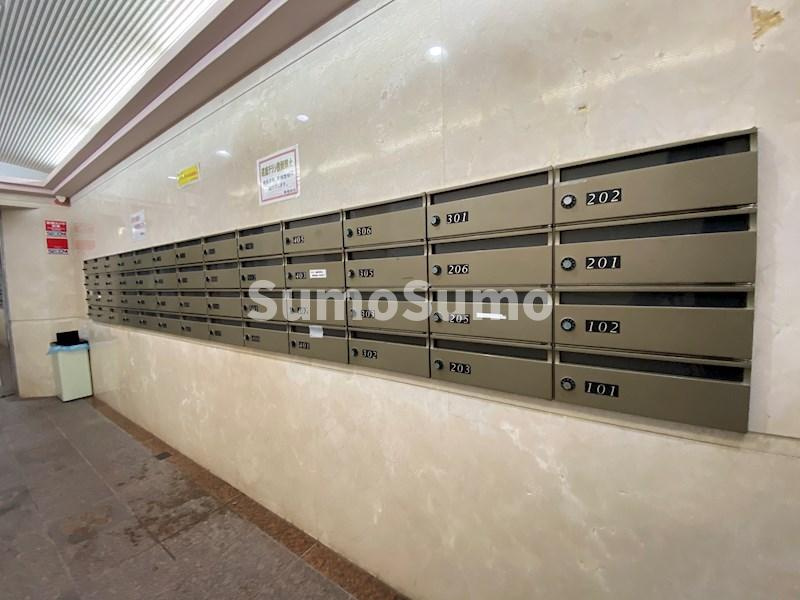 Aurora Court兵庫駅前の外観|落ち着いた雰囲気の外観です