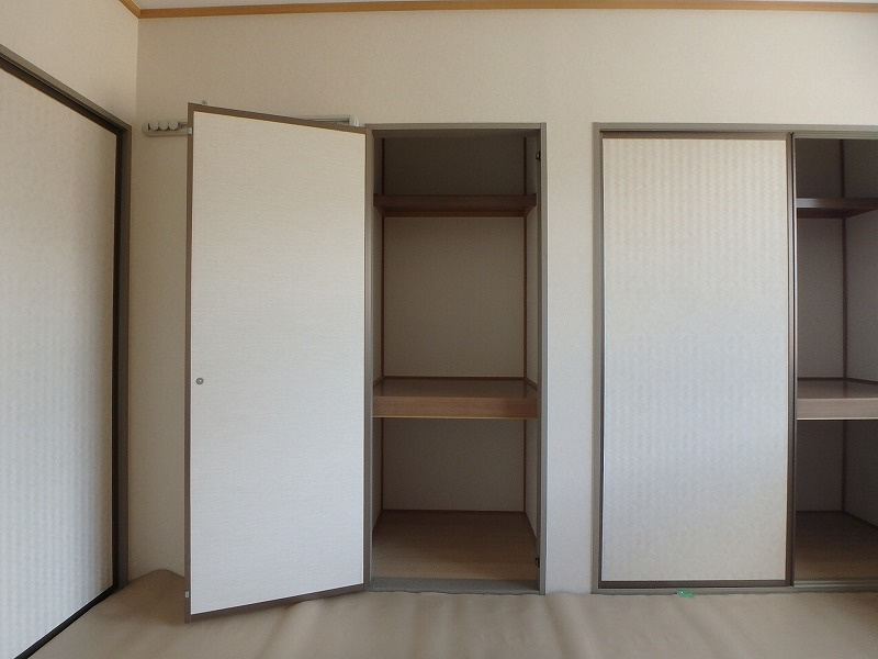 パストラル米原A棟の収納