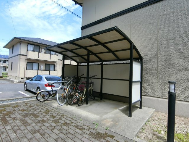 パストラル米原A棟の駐車場