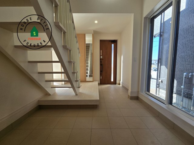 福津市福間南4丁目第1-3棟（2号棟）の防犯設備|二重ロックでしっかり防犯対策ができます。