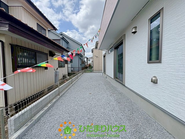 蓮田市西新宿11期　新築一戸建て　グラファーレの庭