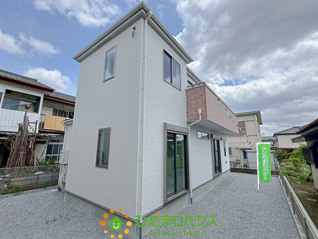 蓮田市西新宿11期　新築一戸建て　グラファーレの外観