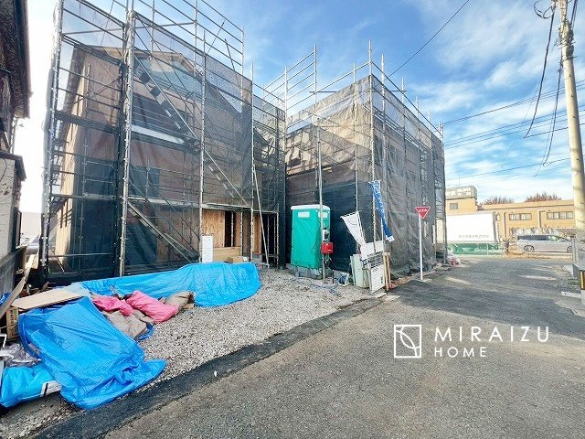 【前面道路含む現地写真】 | 日当たりの良いお家は嬉しいですよね。それぞれ価値観が分かれる箇所です、実際に内覧して日当たりの心地よさをご体感下さいね♪