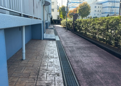 【内装】 | グランドハイツ相模原 | 共有部分は、住民なら誰もが使える設備のこと。例えば駐車場やエレベーター、インターネット設備、セキュリティ設備などがあります。他にも、マンションの廊下・外部階段やエントランス・ゴミ置き場などがあります。