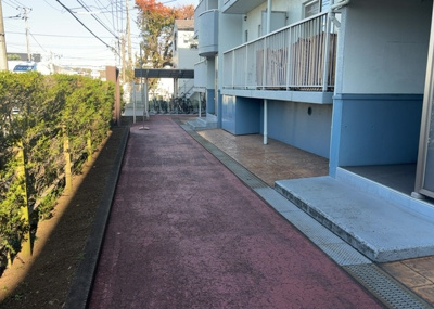 【その他】 | グランドハイツ相模原 | 共用部分は、一棟の建物に住む区分所有者全員が共同で所有するとし、共用部分の管理、補修などは、区分所有者で形成される管理組合が行います。個人の判断で勝手に変更することはできませんので覚えておきましょう。