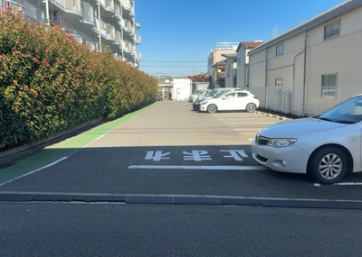 【駐輪場】 | グランドハイツ相模原 | マンションの駐輪場は、事前に空きがあるか確認を取ると安心です。せっかく入居したのに駐輪スペースがない！なんてことになったら大変ですよね。そこで、内見時や購入前にはまず事前に確認しておくと良いでしょう。