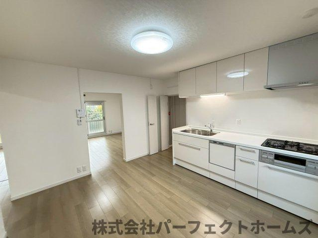 【居間・リビング】の画像